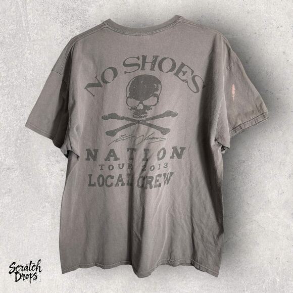 Gildan Men TShirt Size XL Vintage Y2K No Shoes Nation Local Crew Graphic Tee V02 - Picture 5 of 5